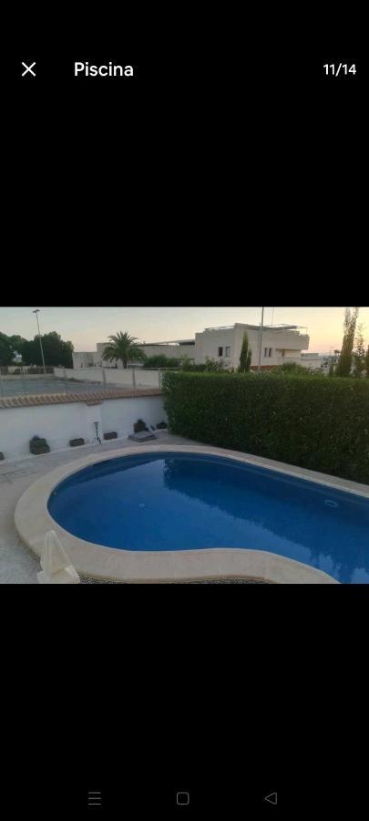 Acogedora Casa Con Piscina Torrevieja Exterior foto